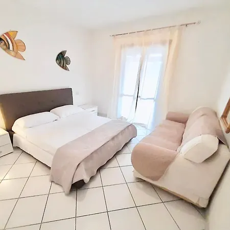 Apartment 6 Beds In Marinella With Sea View Golfo Aranci